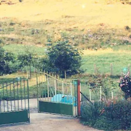 Chambre Familiale A La Ferme Montesquieu-Avantes Ngoại thất bức ảnh